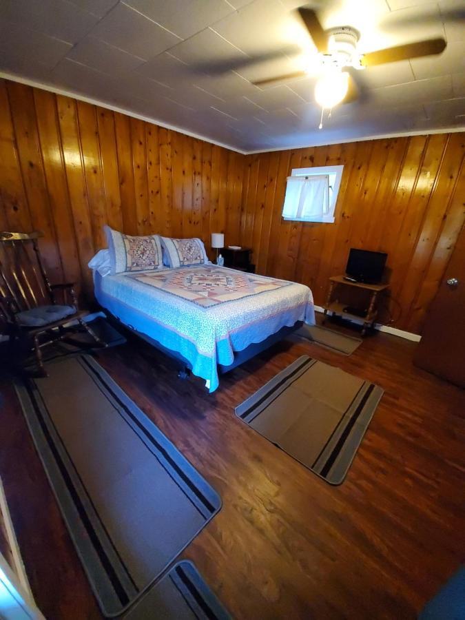 Little River Motel Saint Regis St. Regis Exterior foto